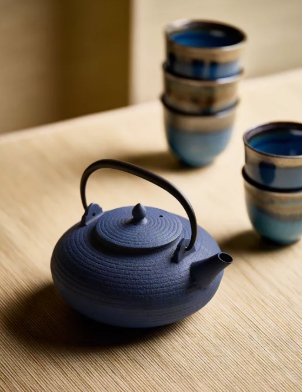 Japonská litinová konvice Itome 0,7l modrá